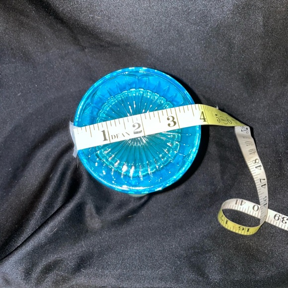 Jefferson glass blue opolesant swung Vase - Picture 6 of 6